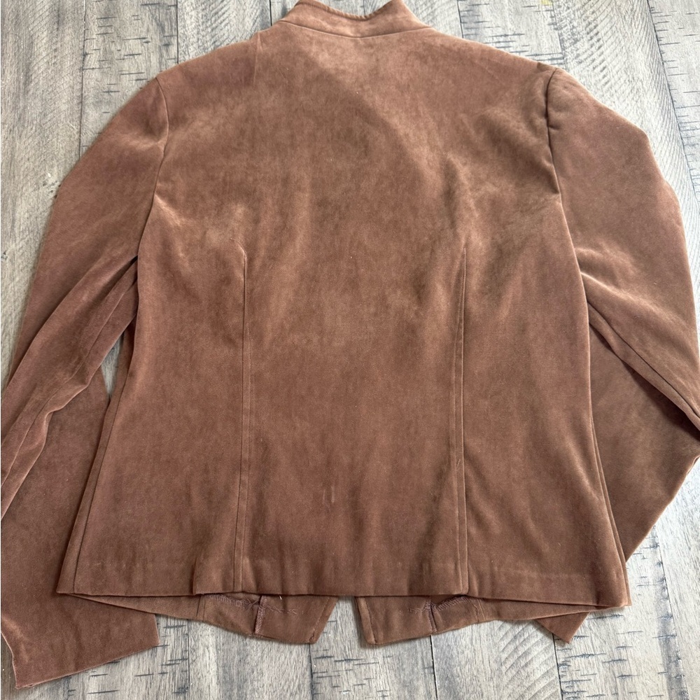 Requirements brown Jacket - Picture 2 of 11